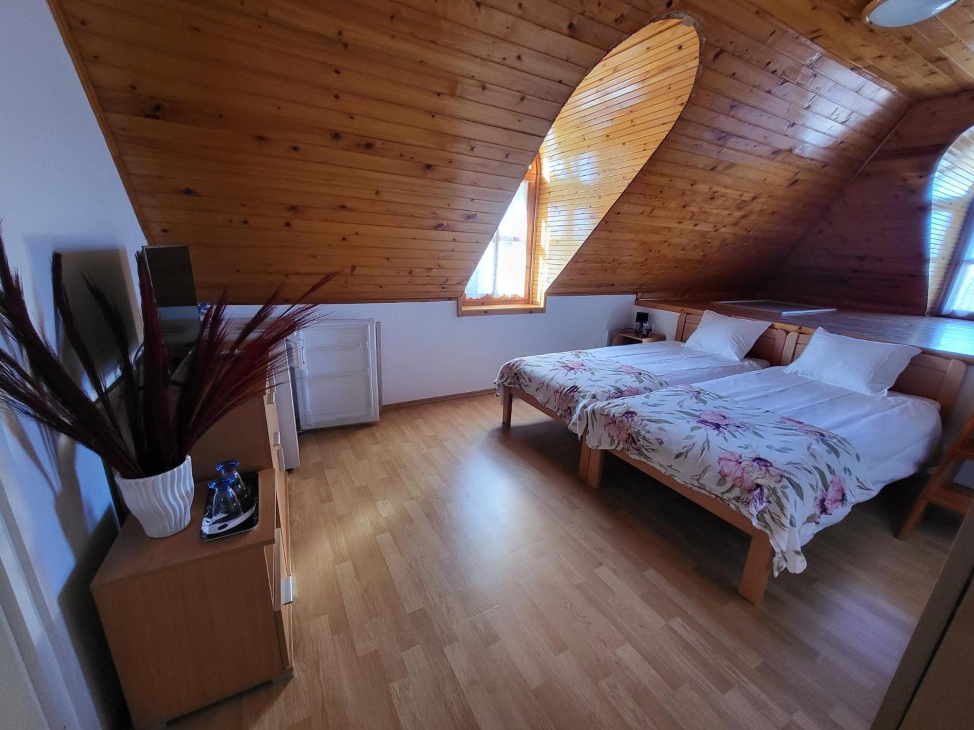 Bella Villa Apartmanhaz Zamárdi Esterno foto