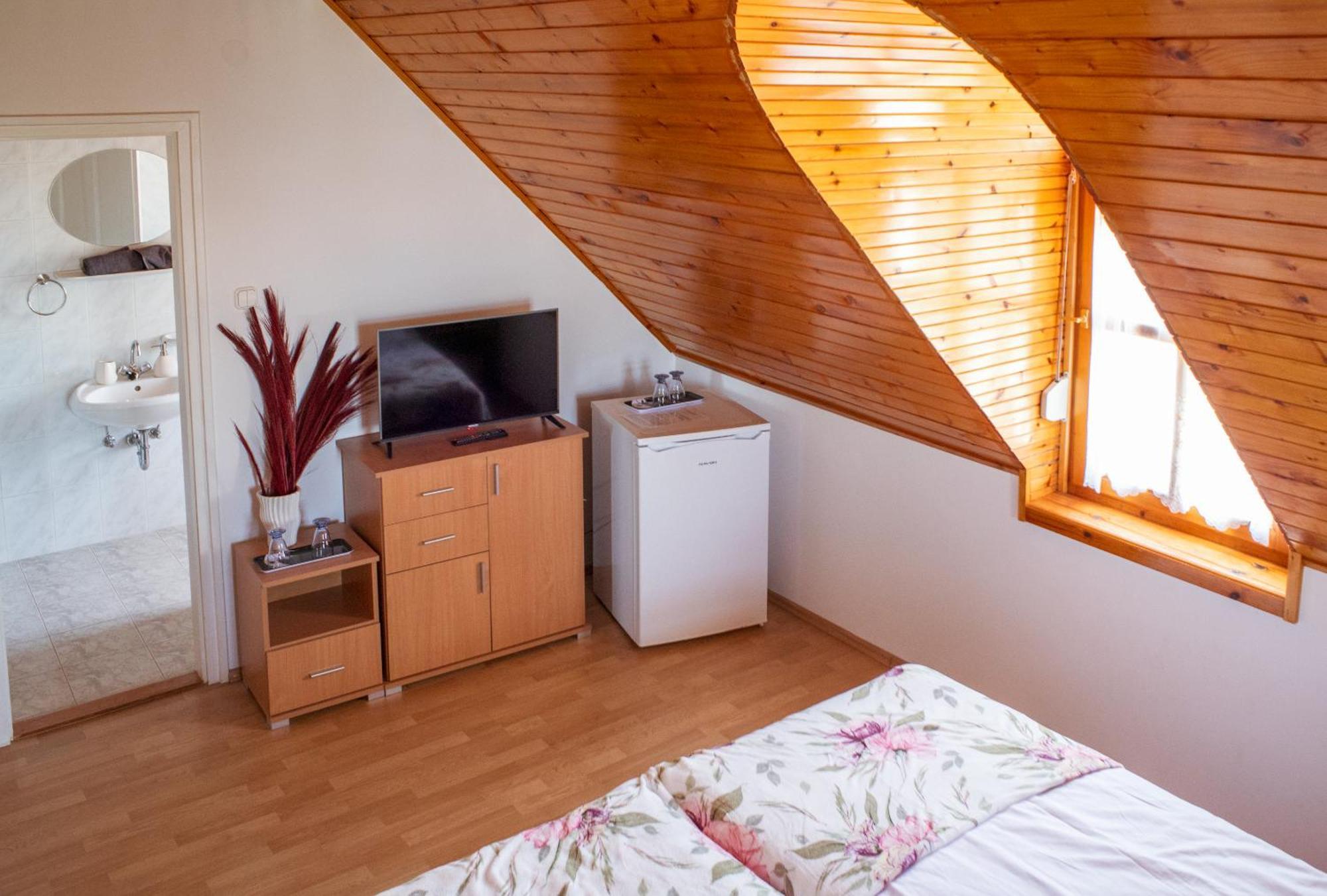 Bella Villa Apartmanhaz Zamárdi Esterno foto